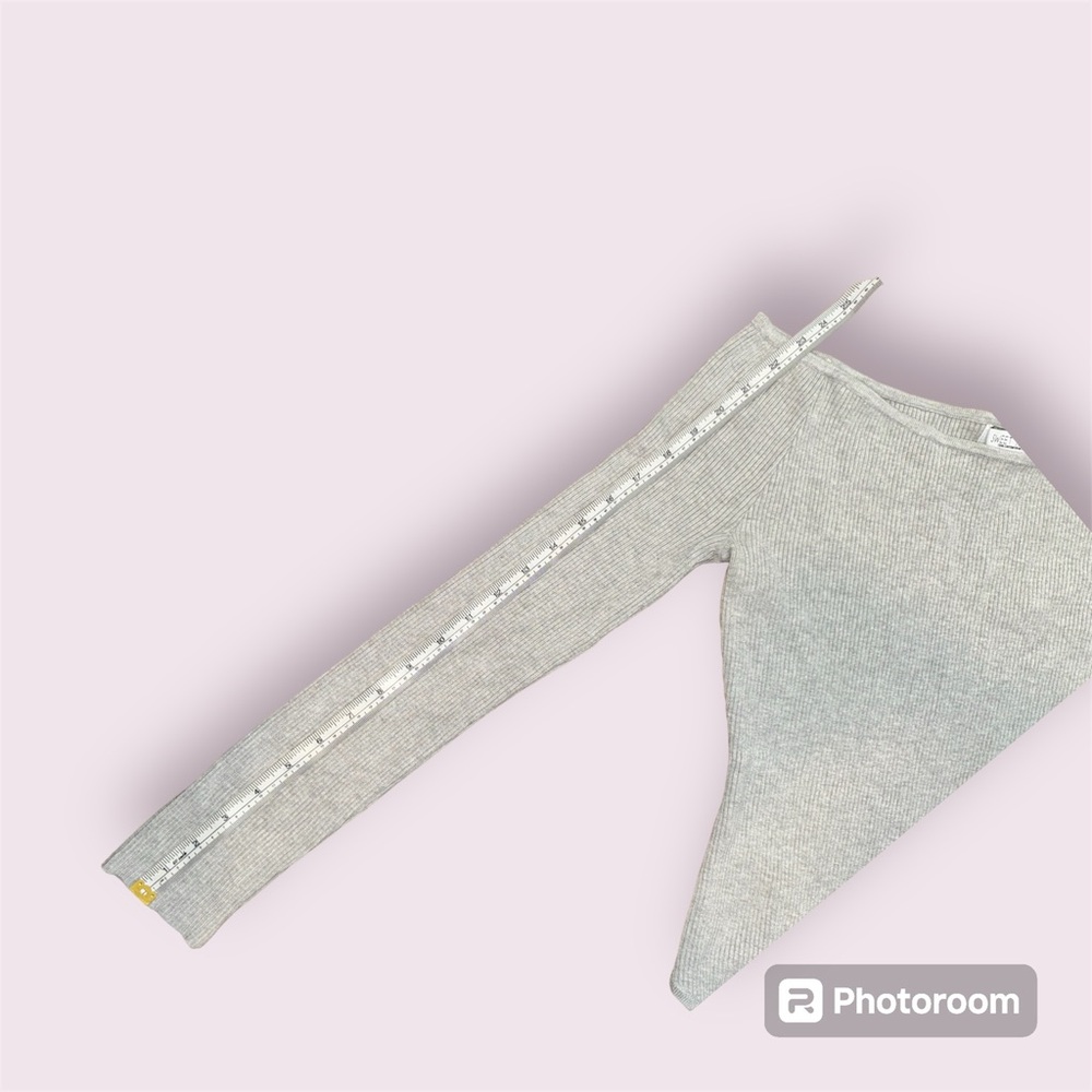Light Grey Ribbed Off-Shoulder Bodysuit - Picture 3 of 5